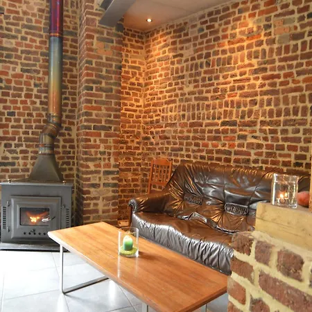 For 24 Guests בית נופש