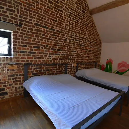 For 24 Guests Teuven